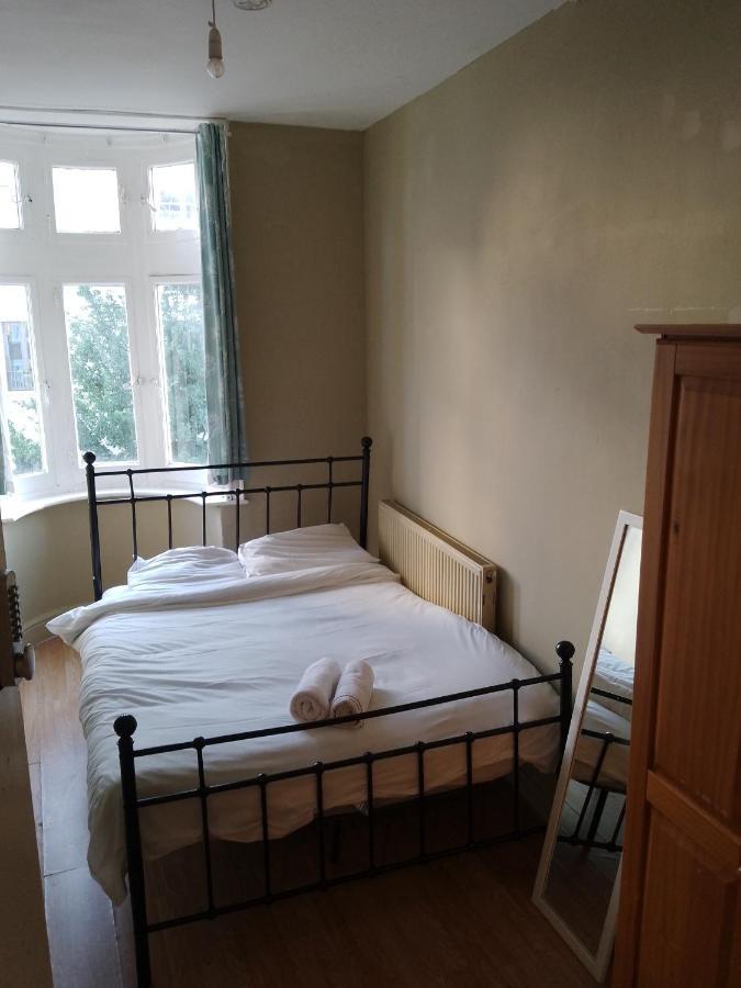 Bell House Hostel ロンドン エクステリア 写真