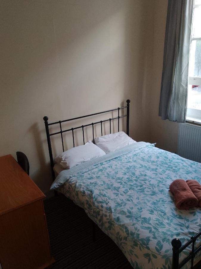 Bell House Hostel ロンドン エクステリア 写真