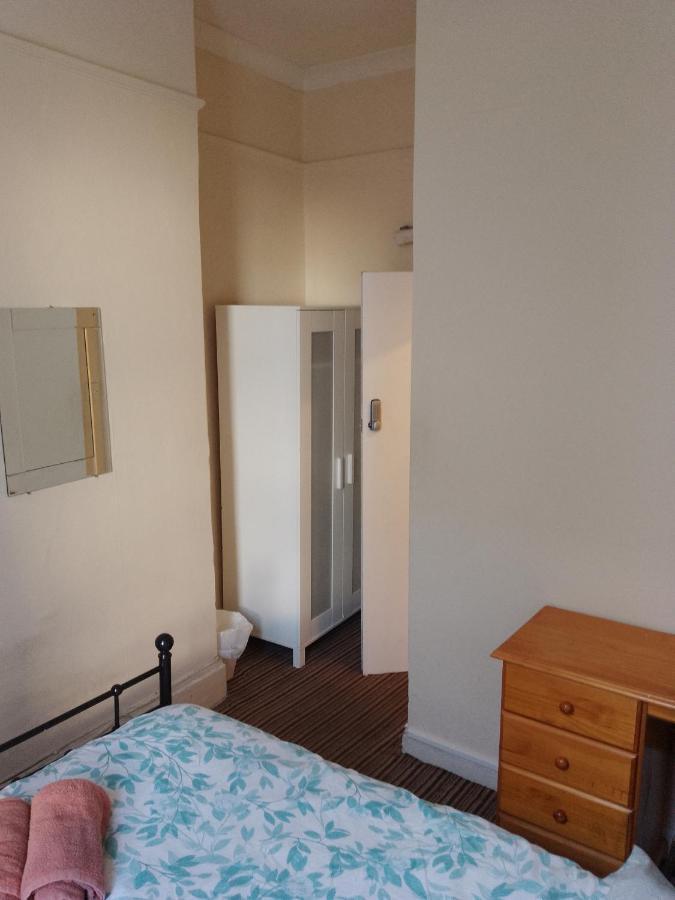 Bell House Hostel ロンドン エクステリア 写真